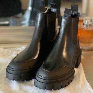 Zara ankle boots
